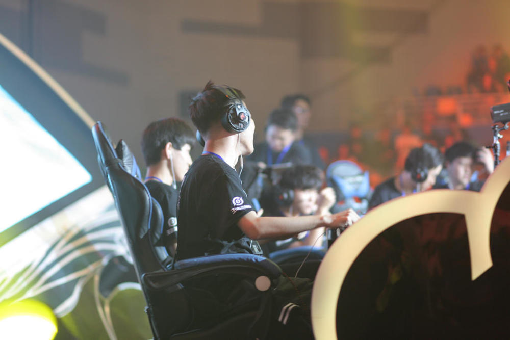 直击现场！季军战中美国队如何完成刷新纪录？的简单介绍