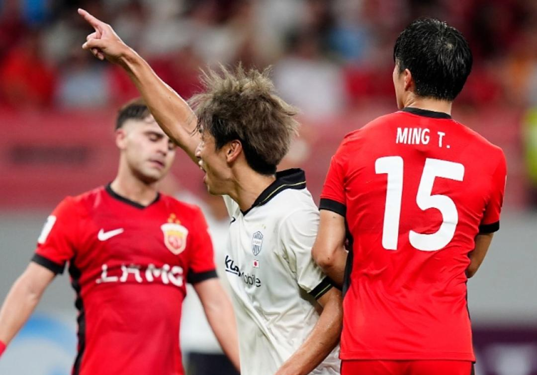 包含又见绝平！上海海港与上海申花鏖战至终场，郑钦文读秒救主的词条